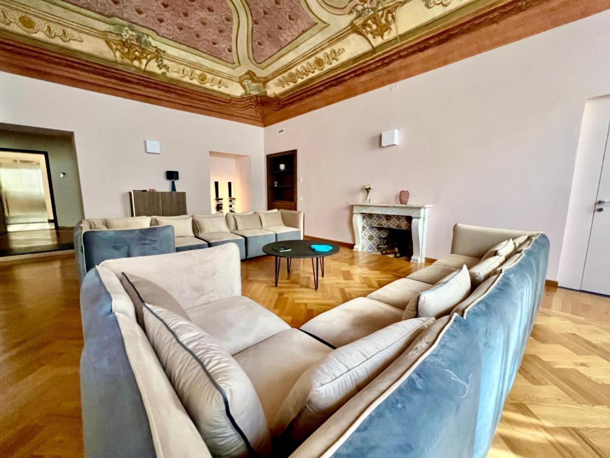 The Seven Suites Genua Exteriör bild