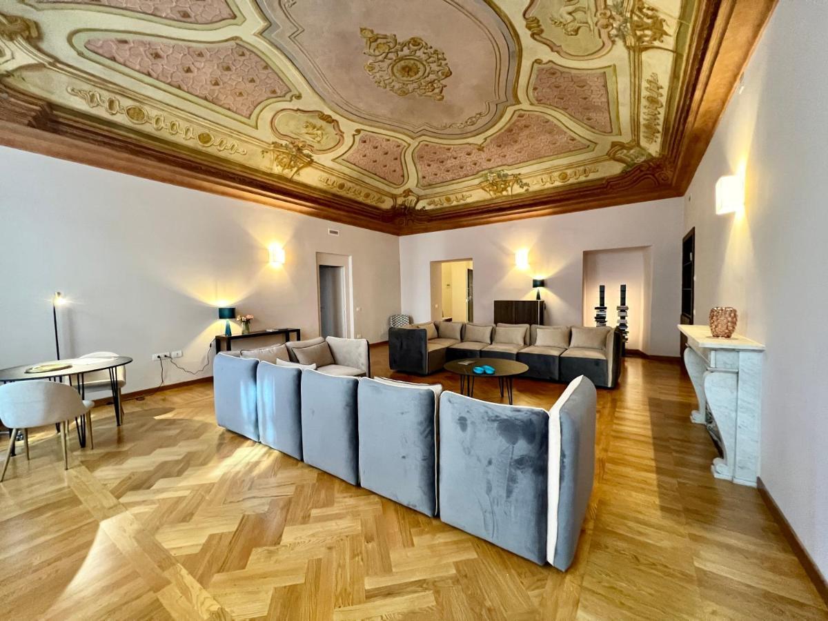 The Seven Suites Genua Exteriör bild